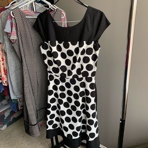 Kim Rogers Dress size 12